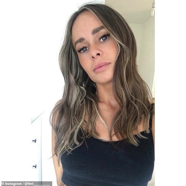 في حين أن دراما الزوج تجذب انتباه المشاهدين ، تعثر المشجعون عبر اللقطات القديمة من ليا تبدو مختلفة تمامًا