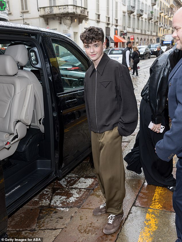 فاز المراهق المولود في وارينجتون بأفضل ممثل دعم لأدائه لالتقاط الأنفاس مثل جيمي ميلر في معرض Netflix المكون من أربعة أجزاء. تم تصويره عندما كان عمره 14 عامًا فقط