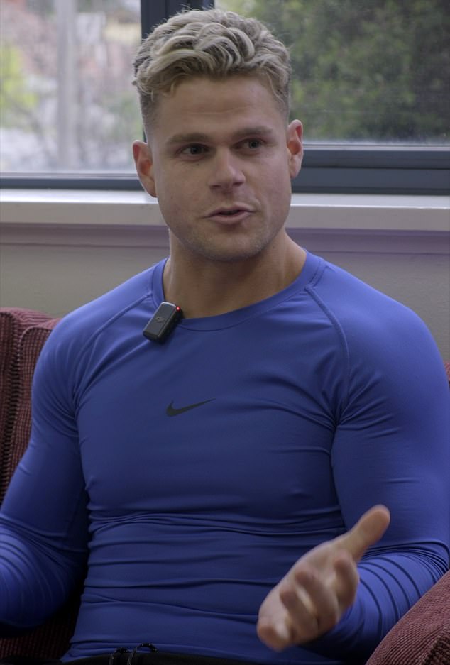 كل أسبوع ، LED ZAC LED جلسات مبنية حول الحمل الزائد التدريجي - وهي طريقة زادت تدريجياً في صعوبة مع الاستمرار في الشاملة والآمنة