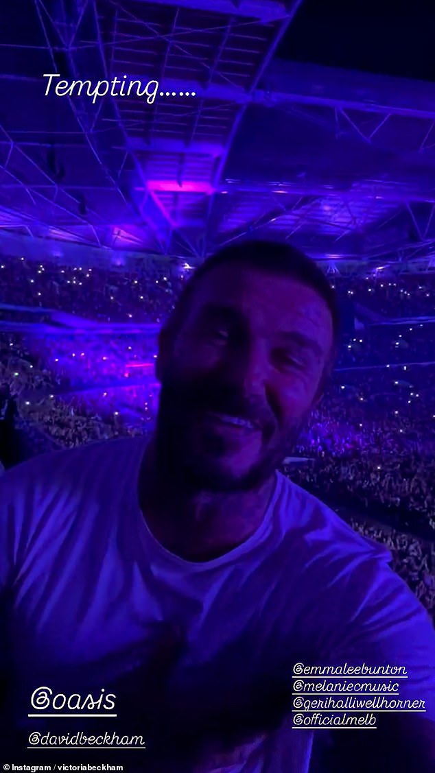 أرسلت POSH Spice المشجعين إلى تروم يوم الأحد حيث اعترفت بأنها 