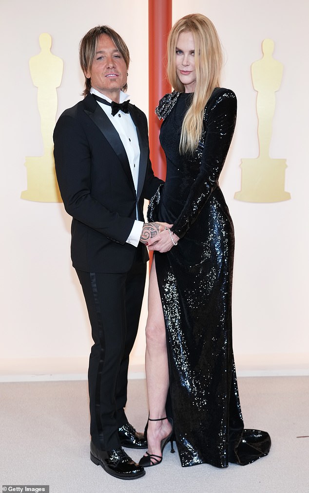 حطم ديلي ميل أخبار انقسام كيدمان و Urban يوم الثلاثاء