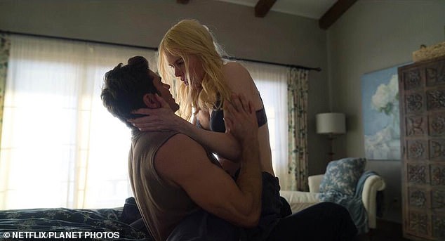 انطلق Urban عن تكبيره الذي سئل فيه عن مشاهد حب نيكول كيدمان مع Costars مثل Zac Efron ؛ رأى كيدمان وإيفرون في ما زال