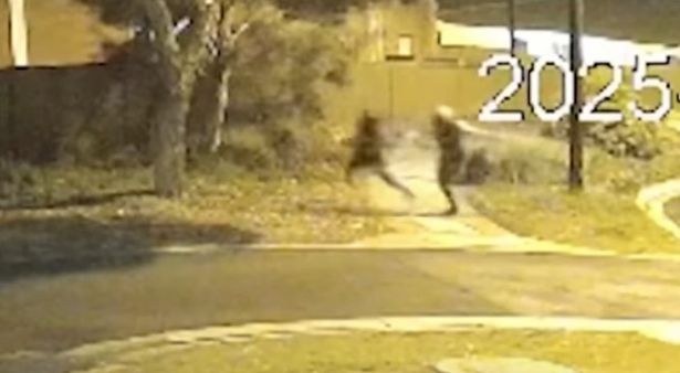 لقطات CCTV للهجوم