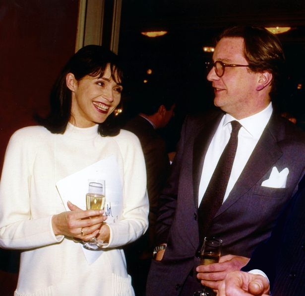 Prince Laurent و Wendy Van Wanten يتصوران معًا في بروكسل في سبتمبر 1996
