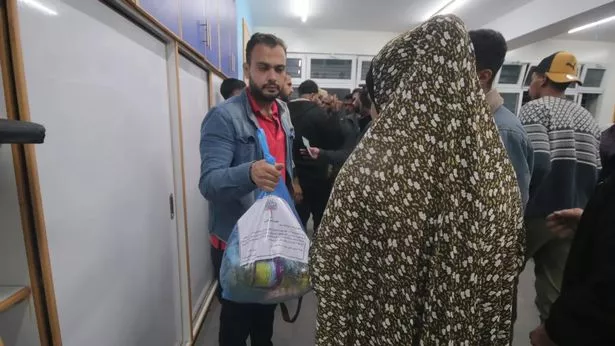 الناشط الفلسطيني الشجاع ممن آل ناتور.