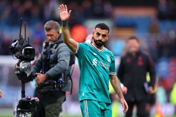 اعترف صلاح أيضًا أن الأمر سيستغرق وقتًا لتطوير الكيمياء مع المهاجمين الجدد في ليفربول