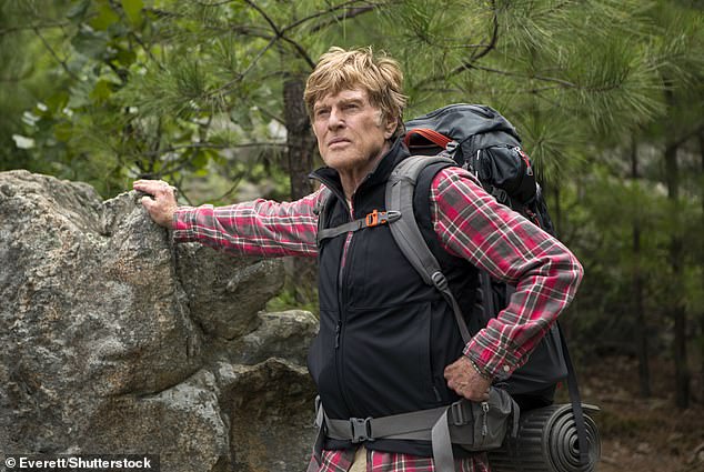 ريدفورد في فيلم لا يزال من فيلم 2015 A Walk in the Woods