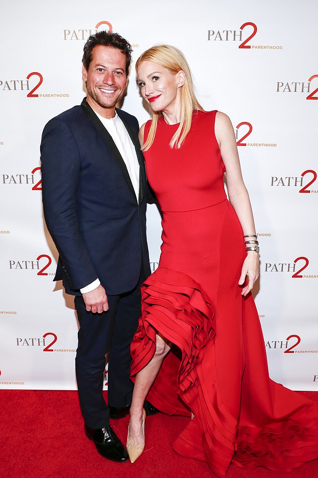 طلق الزوجان رسميا في يوليو 2023. وهنا هم على السجادة الحمراء في عام 2016