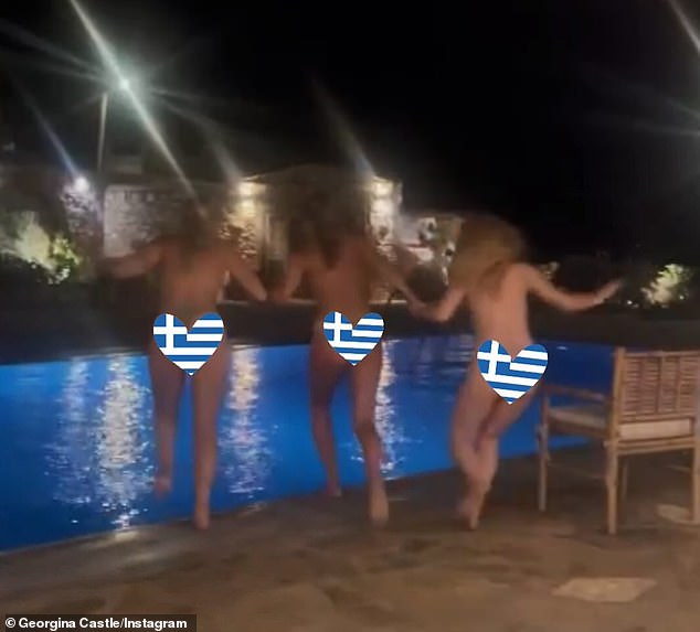 ويأتي حفل الزفاف بعد ثلاثة أشهر من ماما ميا في جورجينا! لقد رأت الدجاجة ذات الطابع في Mykonos أن تتخلى عن النحيل مع زملائها