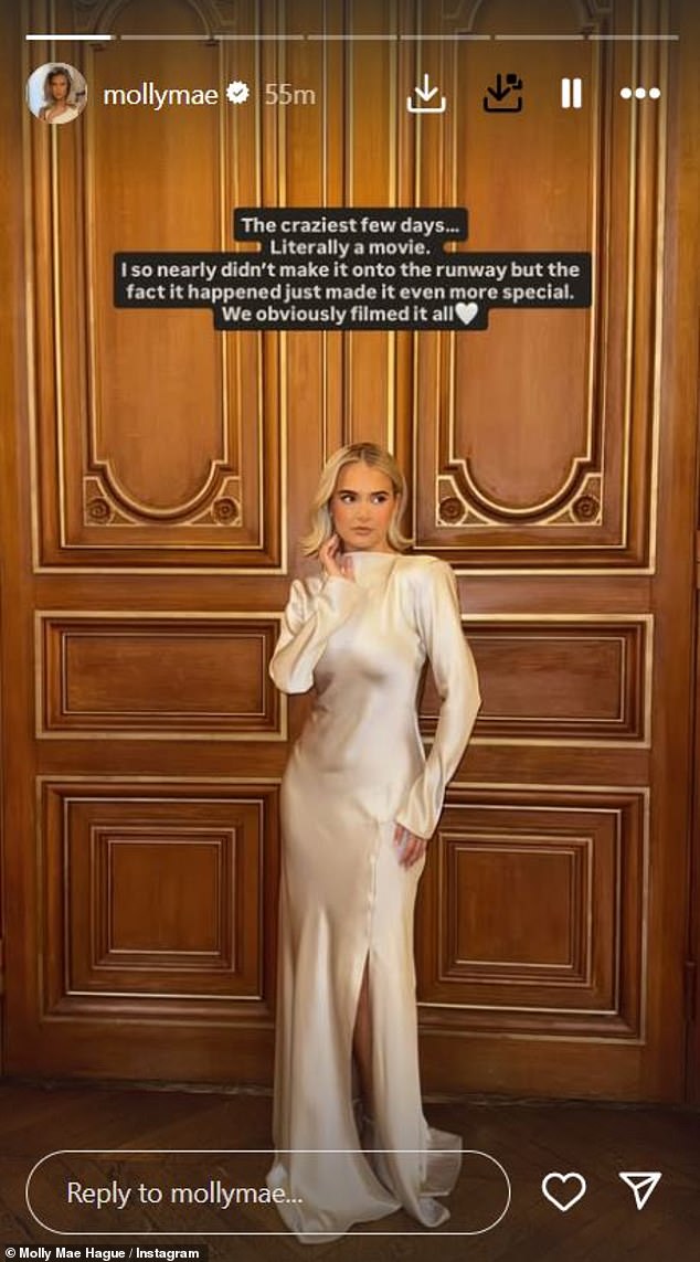 لقد عكست مؤخرًا تجربتها في قصة متابعة على Instagram، حيث نشرت صورة ساحرة خلف الكواليس جنبًا إلى جنب مع التعليق:
