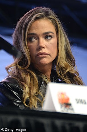 ريتشاردز ، 54 عامًا ، في الصورة يوم الأحد في لوس أنجلوس