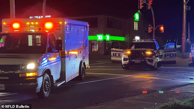 كانت سيارة إسعاف في الموقع أيضًا ؛ في المجموع ، تم نقل ثلاثة أشخاص - بمن فيهم هارتنيت - إلى المستشفى لإصابات طفيفة