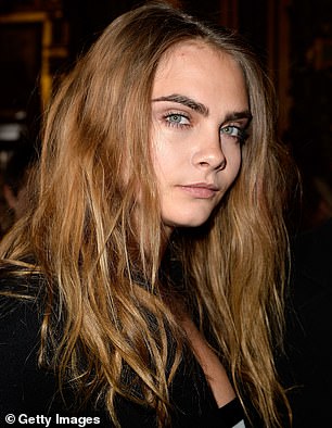 في الصورة في عام 2015