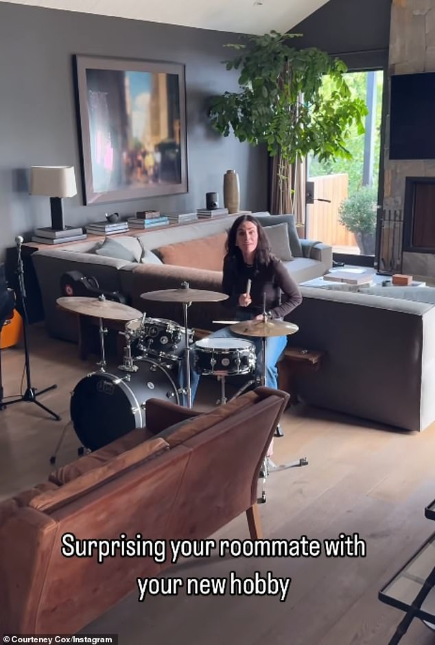 من الصعب تصديق كورتيني فقط اشترى مجموعة الأسطوانة في فبراير