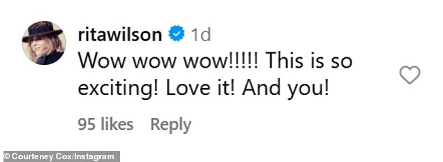 تلقى منشئ المحتوى الغزير أيضًا تعليقات داعمة من الممثلة المغنية ريتا ويلسون ، التي تدفقت: 