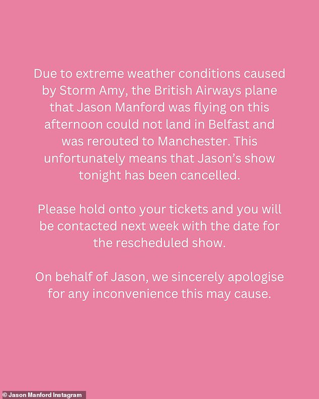 في بيان مشترك في Instagram ، أخبر معجبيه الكوميدي أنه لن يكون قادرًا على حضور المكان ولكنه طمأنت إعادة جدولة العرض