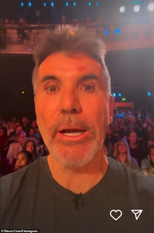 عاد للظهور مرة أخرى في اليوم الثالث من التصوير، بعد أن ملأ ستايسي سولومون اللوحة، وأظهر كدمة على جبهته.