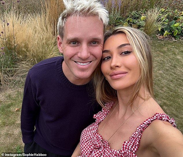 لكن في وقت سابق من هذا العام، قال جيمي مازحًا إنه