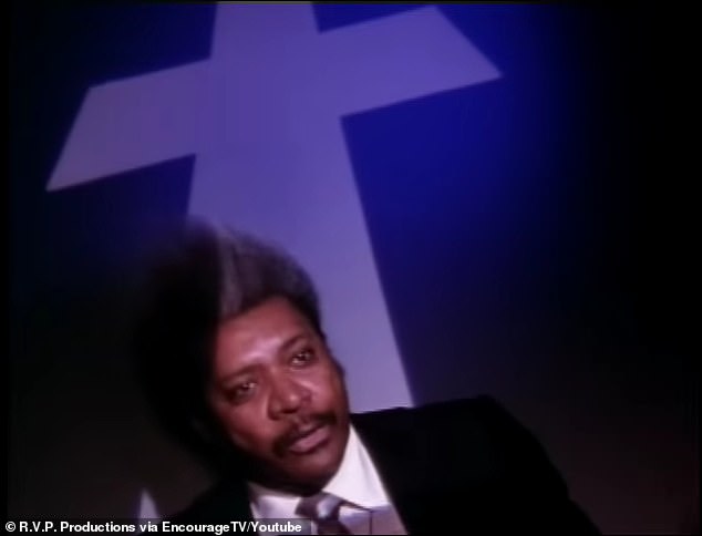 قدم مروج الملاكمة دون كينج ظهورًا مفاجئًا في الفيلم الوثائقي عام 1987