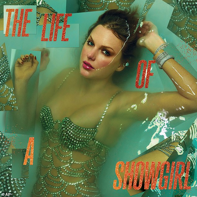 في الآونة الأخيرة، تعاونت ميرت في غلاف الألبوم والصور المرئية لأغنية The Life Of A Showgirl لتايلور سويفت.