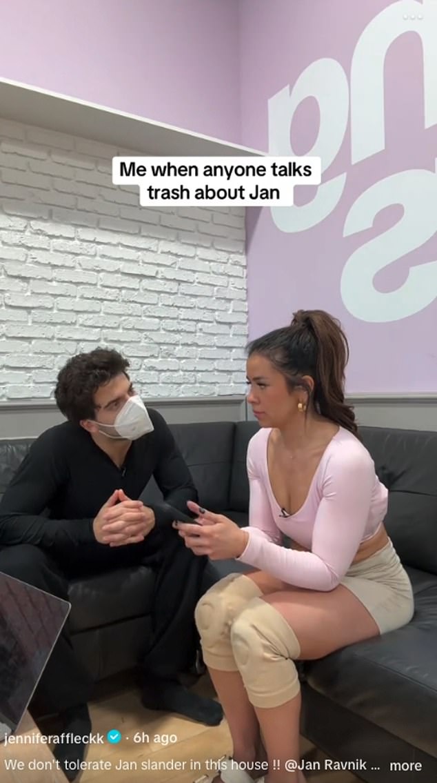 وبدا أن جين وجان يردان على ما قام به ماكس في منشور على TikTok نُشر على حسابها يوم الاثنين، مع تعليق: