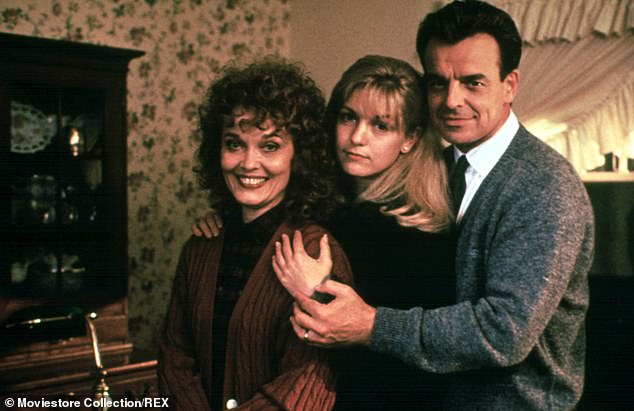 إذا كنت قد خمنت غريس زابريسكي (في الصورة بعيدًا عن L على Twin Peaks)، فقد كنت على حق!