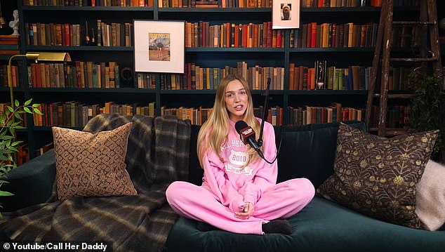 غالبًا ما واجهت كوبر انتقادات بسبب أسلوبها في البث الإذاعي