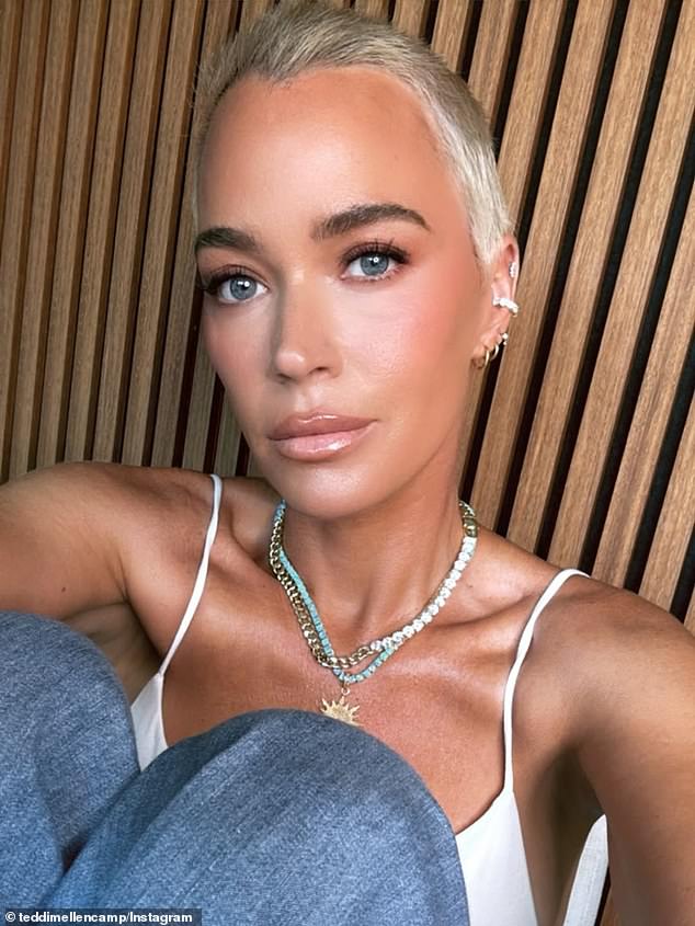 ومع ذلك، في الشهر التالي، ذكرت النجمة أنهما لم يعودا معًا وأوضحت في برنامج Diamonds In The Rough،