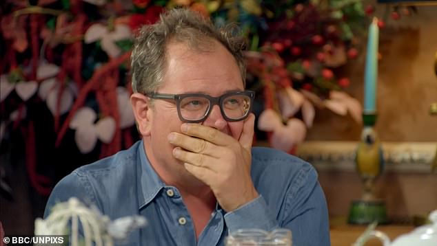 في هذه الأثناء، خاطر الخائن آلان بصداقته مع بالوما بقتلها لأول مرة في اللعبة، على الرغم من قربهما في الحياة الحقيقية.