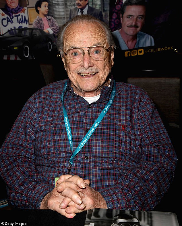 في منشور تم نشره يوم الاثنين، لم يتقن دانيلز كلماته عندما كان يتذكر أداءه للرئيس ريتشارد نيكسون داخل الجزء نفسه من البيت الأبيض الذي يواجه الآن الهدم. (الصورة 2022)