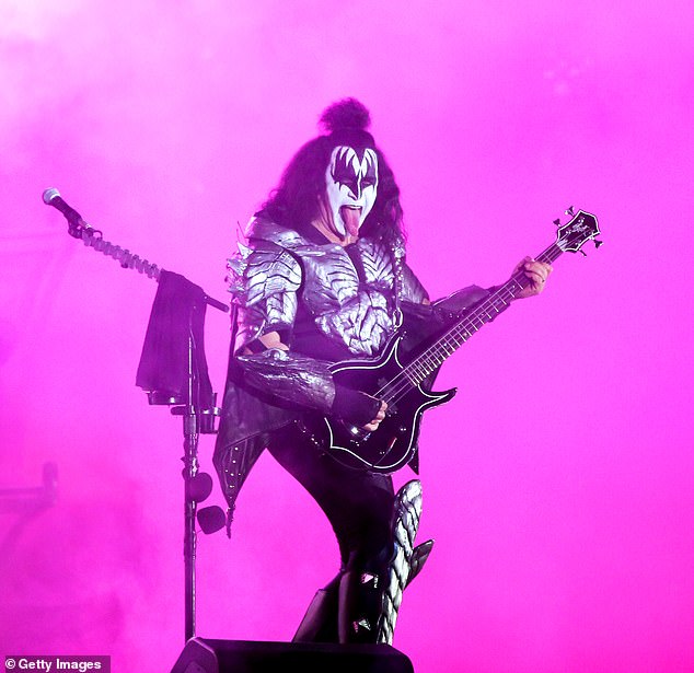 في الحادث الذي وقع في 9 أكتوبر، ورد أنه فقد الوعي أثناء قيادته على طريق ساحل المحيط الهادئ السريع وانتهى به الأمر بالاصطدام بمركبة أخرى؛ الصورة في ديسمبر 2022