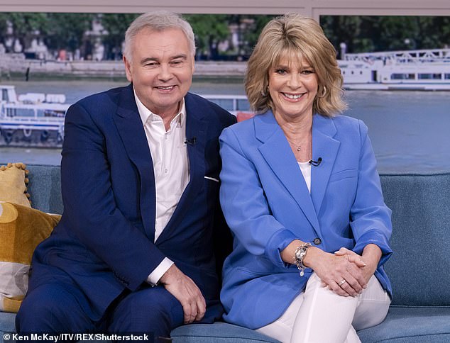 كما واجه إيمون، الذي لا يزال يتفاوض بشأن طلاقه من روث لانجسفورد، الحزن الناجم عن خلاف مع ابنه جاك، 23 عامًا، الذي انحاز إلى والدته بشأن الانفصال.