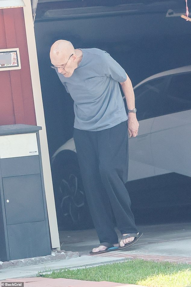 لاحقًا، انتقل إلى أمستردام ليلتحق بمدرسة السينما ليصبح مخرجًا، قبل أن ينتقل إلى الولايات المتحدة للالتحاق بمعهد الفيلم الأمريكي