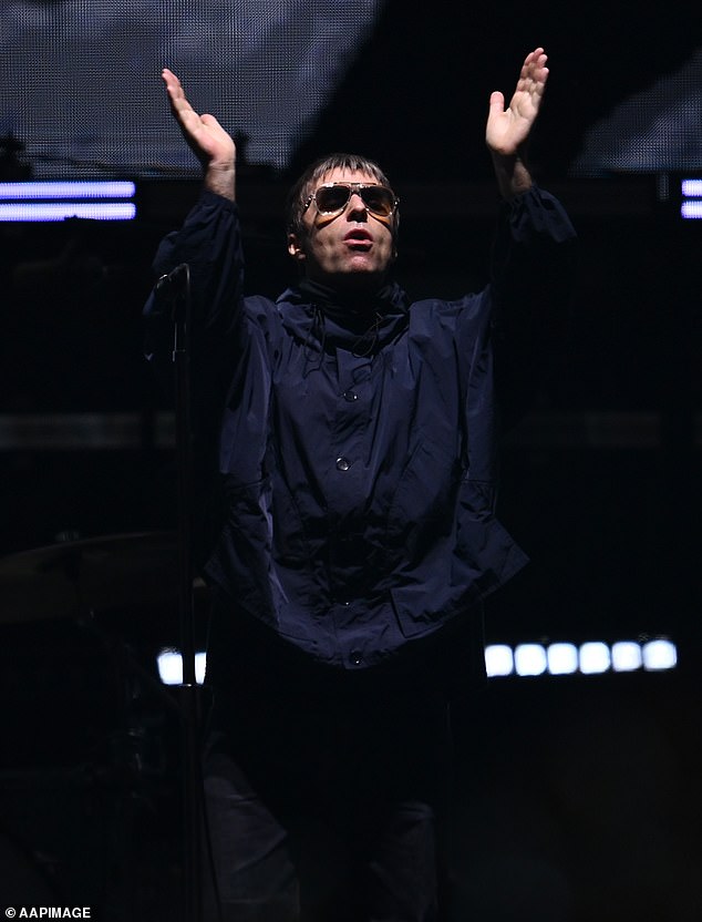 ستؤدي فرقة Oasis حفلها في ملبورن مرة أخرى يومي السبت والثلاثاء، ومن المقرر أن يتوجه فريق Wonderwall المفضل بعد ذلك إلى نيو ساوث ويلز.