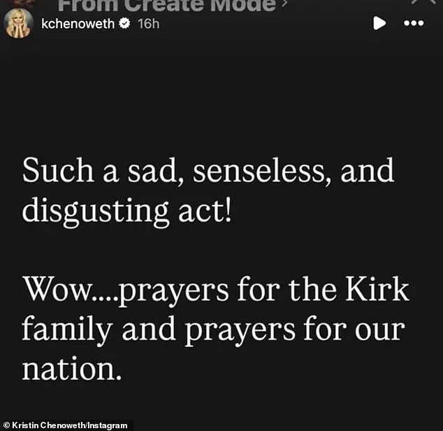 أعربت الجميلة المولودة في أوكلاهوما عن حزنها على إنستغرام بعد مقتل كيرك بالرصاص في جامعة يوتا فالي في 10 سبتمبر.