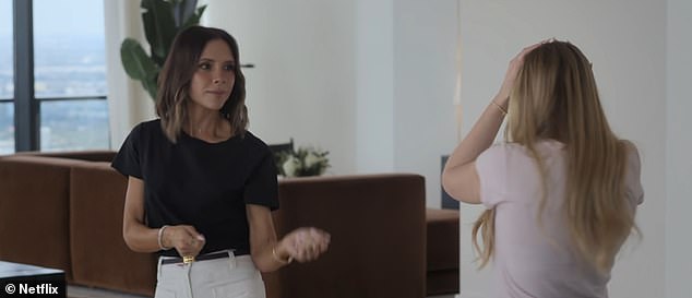 تعرضت فيكتوريا بيكهام لانتقادات شديدة من ابنتها هاربر البالغة من العمر 14 عامًا في مشاهد من فيلمها الوثائقي على Netflix، لأن مهاراتها في الرقص على TikTok ليست بالمستوى المطلوب.