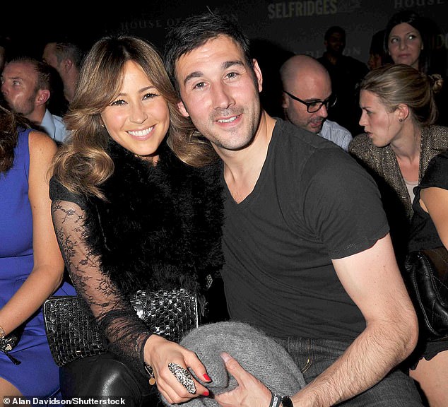 قبل مواعدة بريندين، كانت راشيل متزوجة من أليكس بورن – والد طفليها – لمدة خمس سنوات قبل أن ينفصلا في عام 2022 (الصورة عام 2011).