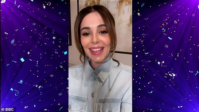 ظهرت شيريل أيضًا في حلقة Strictly الأخيرة بعد أن أرسلت للمتسابقة فيكي باتيسون رسالة حظ سعيد