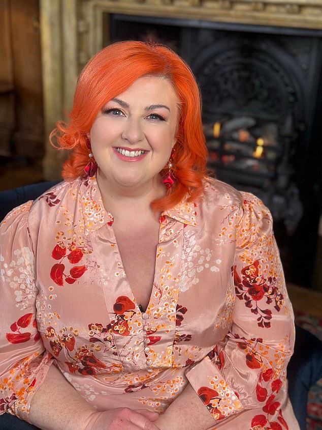 تقول ميشيل إن أدائها في قصر الأب الأقدس الخاص في كاستل غاندولفو خارج روما أصبح أكثر سريالية عندما أدركت من هو الضيف التالي على المسرح