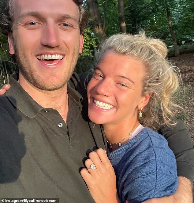 الآن، بعد مرور أكثر من عامين على وفاته، اكتشفت أنابيل أنه أعطى فيليكس ماكوركوديل الإذن بالزواج من ابنته ليلي، 27 عامًا (في الصورة)