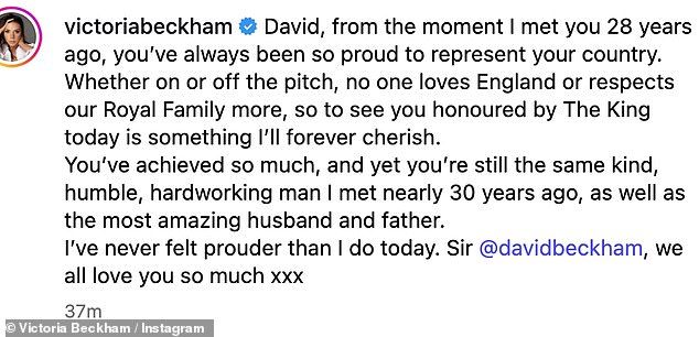 وشاركت العديد من اللقطات الجميلة للزوجين، وقالت بحماس: 