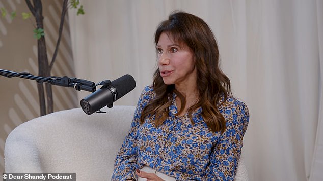 ظهرت نيست في برنامج عزيزي شاندي يوم الثلاثاء، حيث تحدثت عن حادثة مروعة مع زوجها السابق