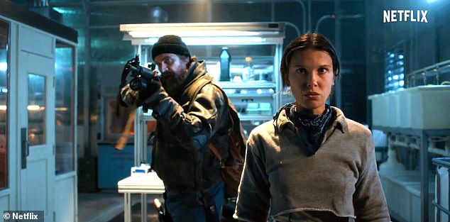 من المقرر أن يتم إصدار السلسلة الخامسة في ثلاثة أجزاء، مع عرض الجزء الأول على Netflix في 26 نوفمبر