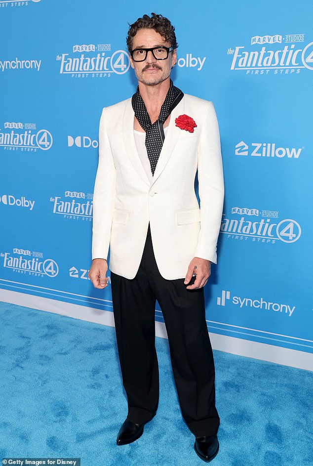 زعم أحد المطلعين على بواطن الأمور أن باراماونت 