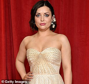 أسطورة إيست إندرس شونا ماكغارتي