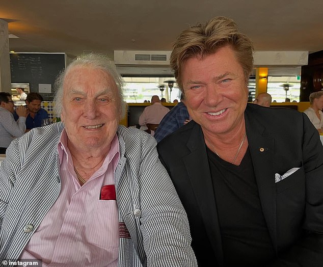 شارك نجم القناة التاسعة ريتشارد ويلكنز على إنستغرام: 