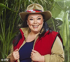 ليزا هي ممثلة معروفة في المملكة المتحدة، لكنها اشتهرت بكونها ماندي دينجل