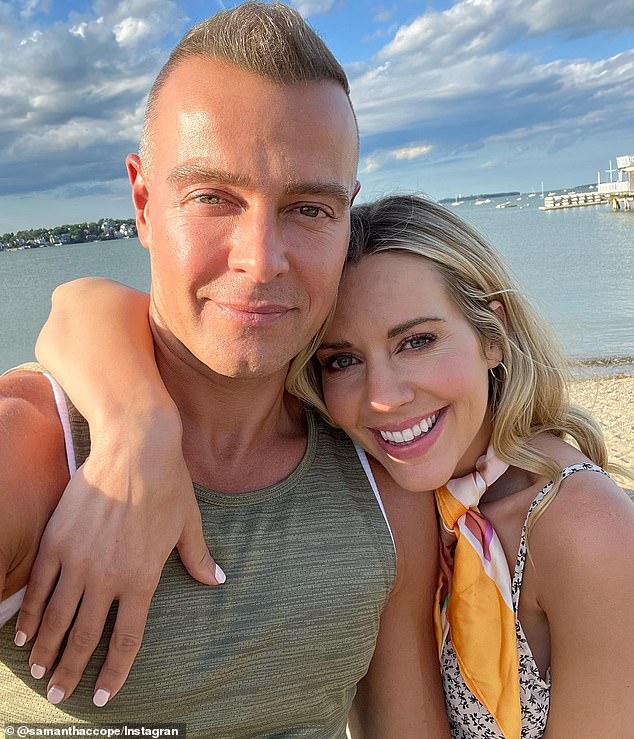 أعتقد أن الأمر سهل للغاية. بقدر ما لا تريد أن تتخذ طريقًا سهلاً للخروج، أو تعتقد أن هذا سيكون هو الحل، فهذا ليس هو الحال دائمًا. أنا فقط لا أريد أن أفعل ذلك. وقال لورانس: 