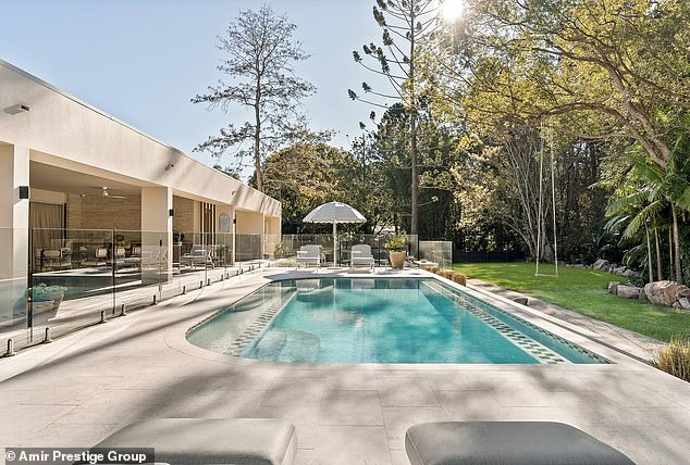 إنه أيضًا أكثر عقارات المزادات شعبية في أستراليا، حيث كشفت بيانات PropTrack أن المنزل سجل أكبر عدد من المشاهدات لأي عقار في الأيام السبعة الماضية، وفقًا لموقع realestate.com.au.