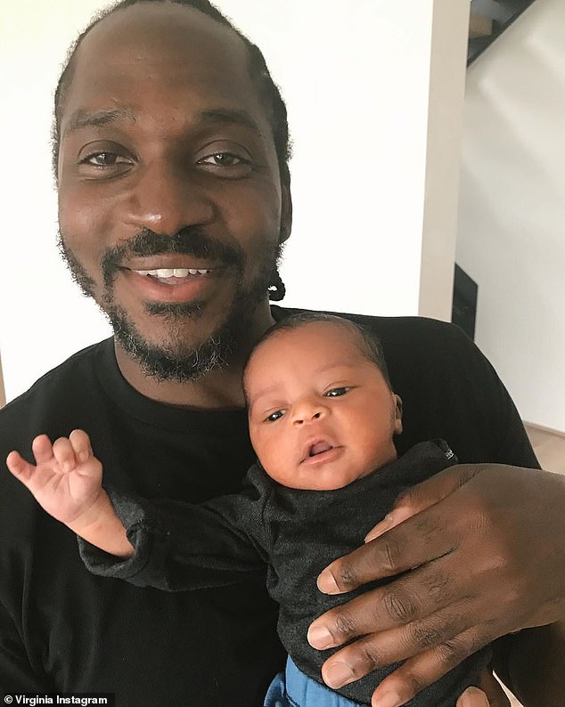 في عام 2020، انتقل بوشا إلى وسائل التواصل الاجتماعي للإعلان عن وصول نايجل